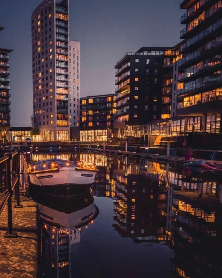 King Deluxe City Apt Large Balcony& Free Parking! Leeds  Exteriér fotografie